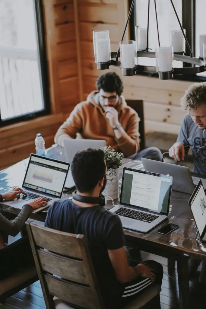 Sales and marketing collaboration on target accounts